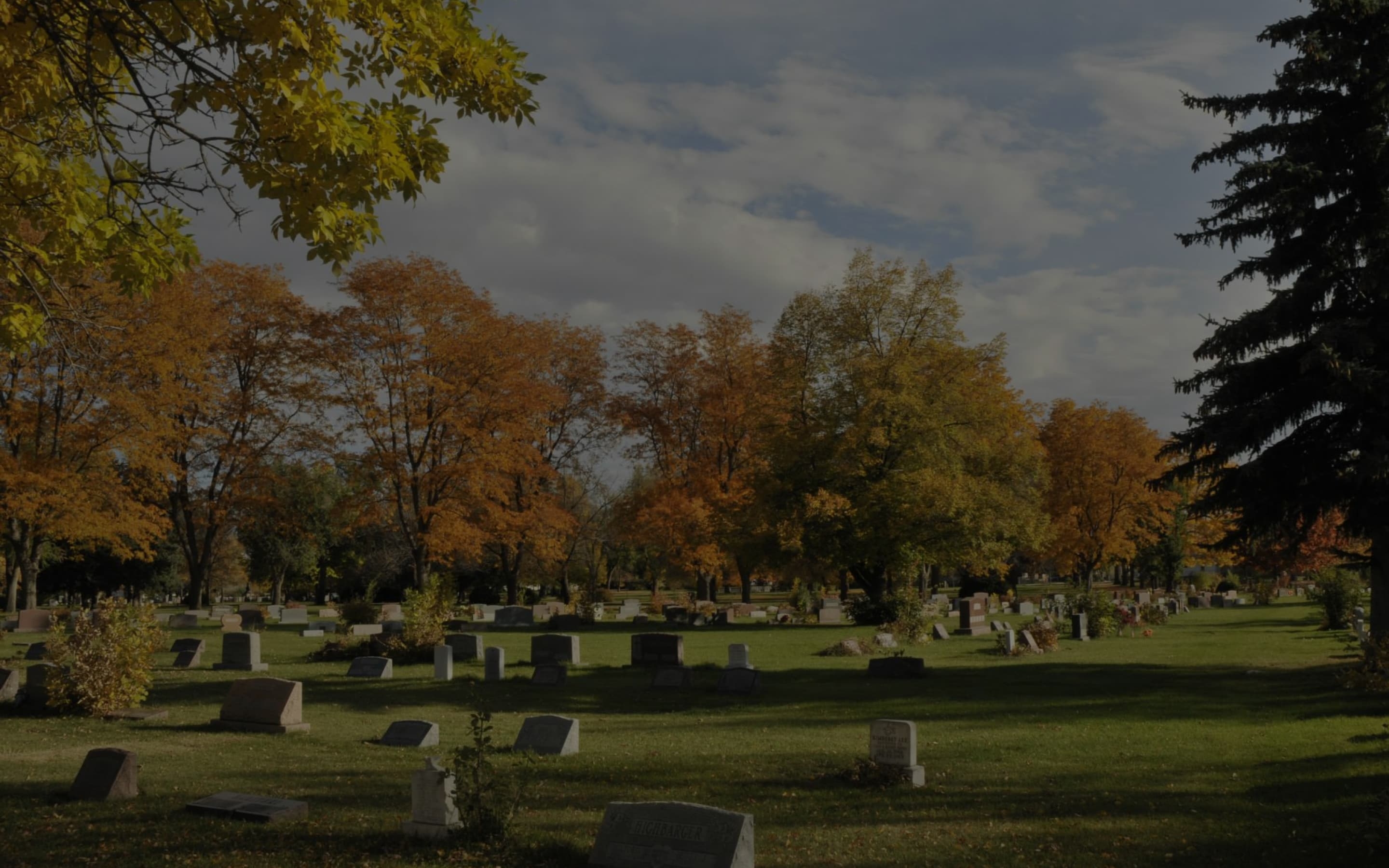 Photo with a view of Loveland Burial Park & Lakeside Cemetery