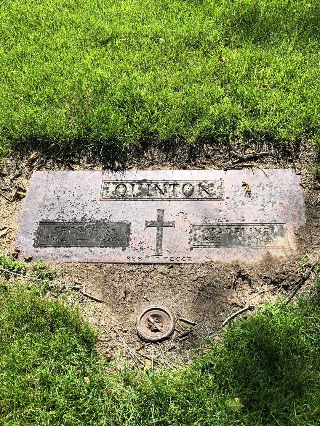 Magdalene Quinton's grave. Photo 1