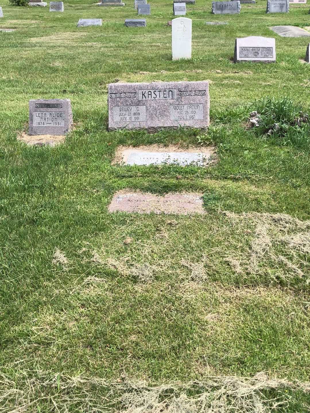 Violet Nation Kasten's grave. Photo 2