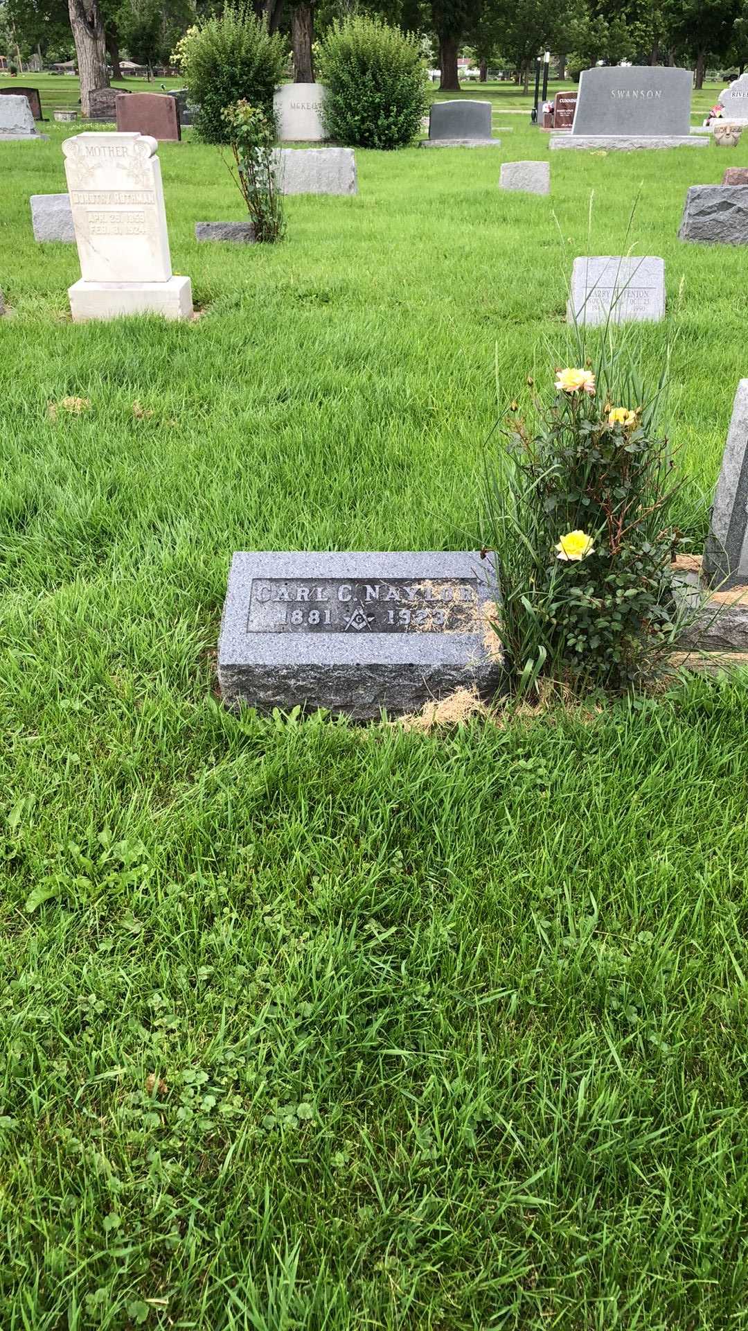 Carl C. Naylor's grave. Photo 2