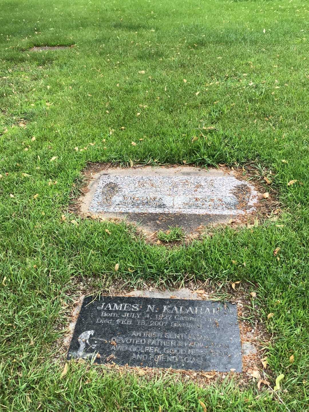 James Norman Kalahar's grave. Photo 1