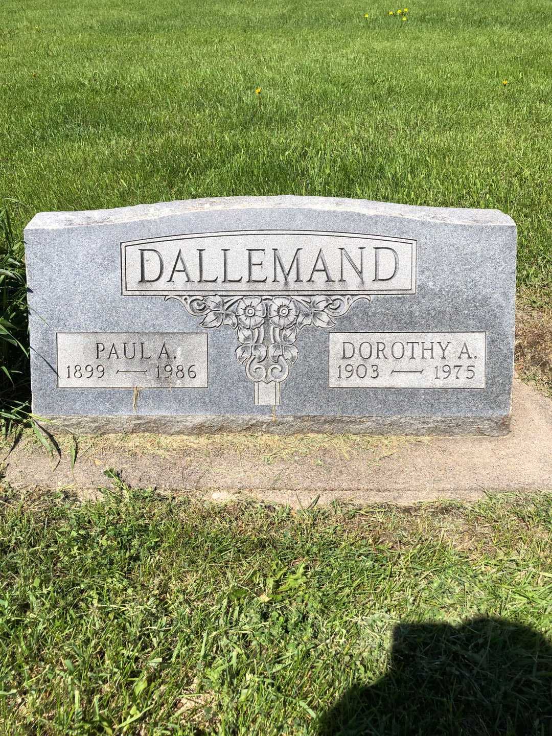 Dorothy A. Dallemand's grave. Photo 2